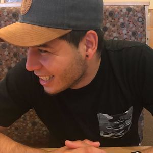 Meet your Posher, Ernesto